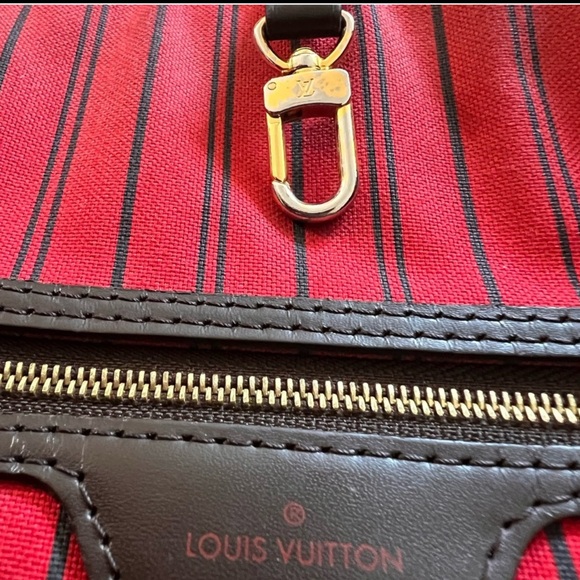 Louis Vuitton Neverfull GM - Picture 13 of 13